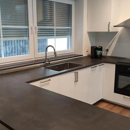 Apartament Neue 90 Qm 2-zimmerwohnung Naehe Koeln