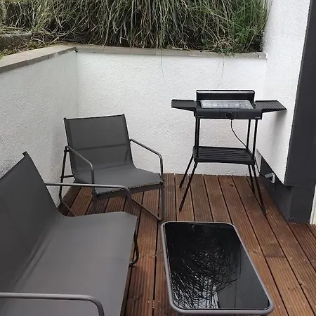 Neue 90 Qm 2-zimmerwohnung Naehe Koeln Apartamento *