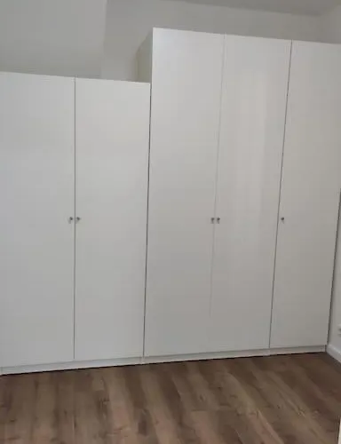 Neue 90 Qm 2-zimmerwohnung Naehe Koeln