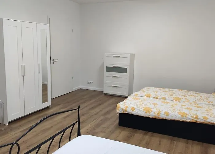 Neue 90 Qm 2-zimmerwohnung Naehe Koeln *